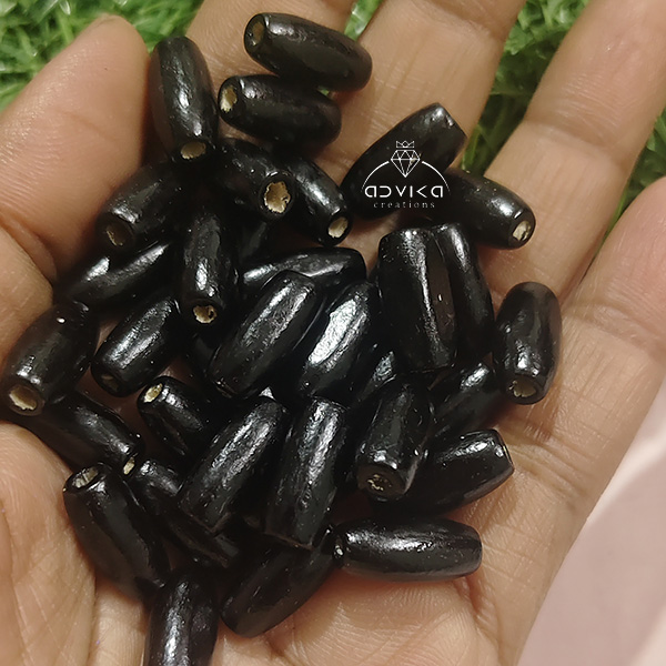 Black long wooden bead